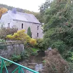 Holiday home Ancienne Fermette Le Charlemont Givet Foisches