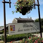 Ancienne Fermette Le Charlemont Givet Holiday home *